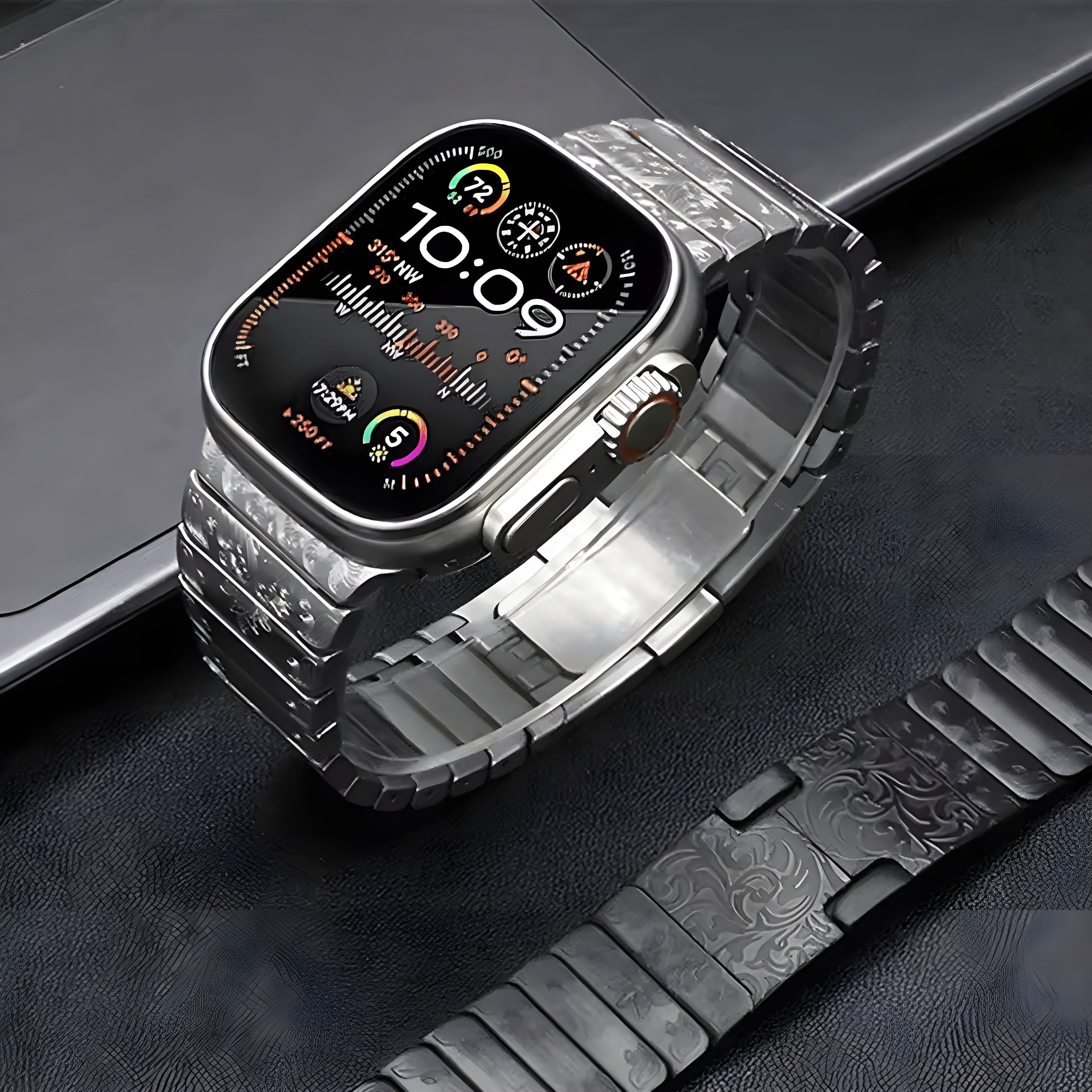 SteelCrest™ – Luxus Edelstahl-Armband mit Gravur für Apple Watch (38–49 mm) – Für Series 1–11, SE (1.–3. Gen.), Ultra, Ultra 2 & Ultra 3